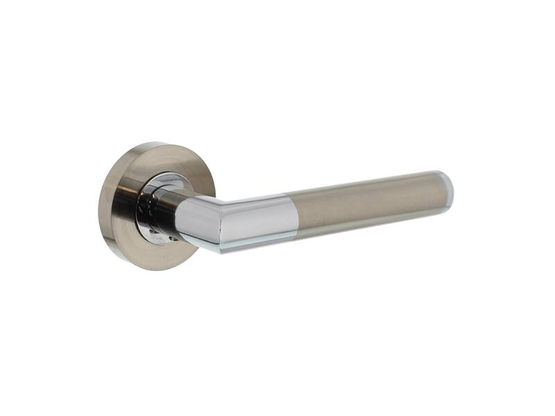 Intersteel Deurkruk Bastian op rozet Chroom