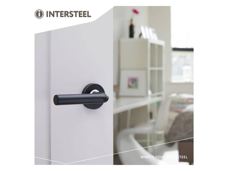 Intersteel Deurkruk Luzern op rozet mat zwart