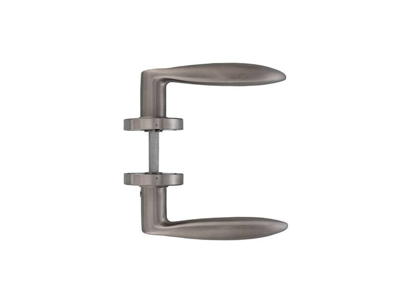 Intersteel Deurkruk Massief afgerond geveerd op rozet 53x10 met ring rvs geborsteld