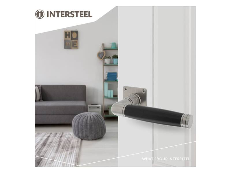 Intersteel Deurkruk Ton 212 met vierkant rozet 42x42x2 mm rvs geborsteld