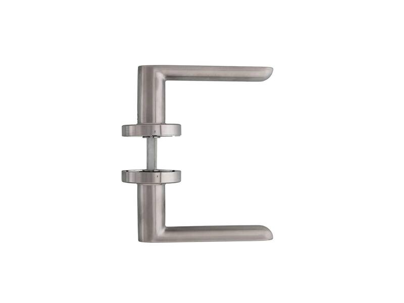 Intersteel Deurkruk Massief strak-elegant geveerd op rozet 53x10 met ring rvs geborsteld