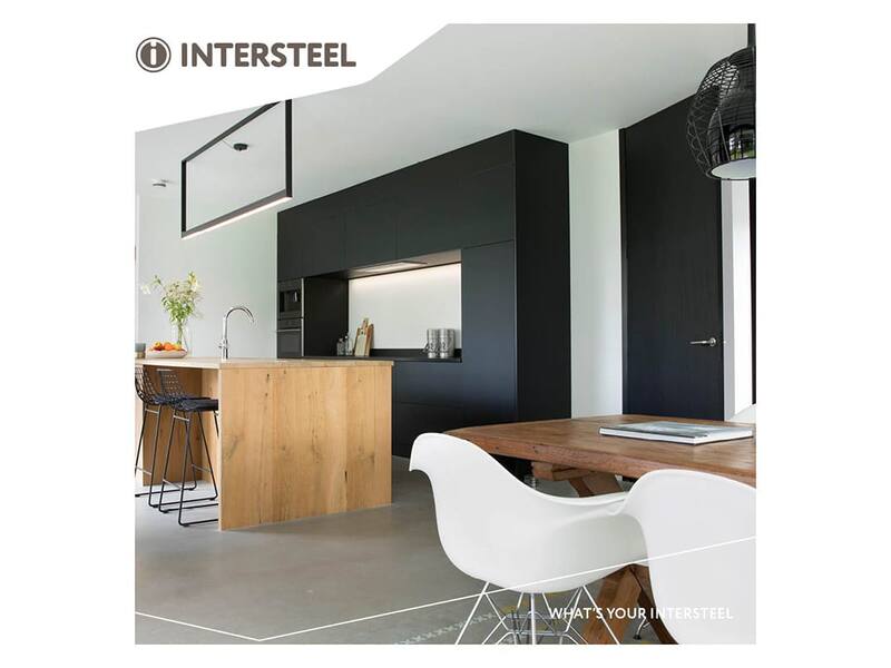 Intersteel Deurkruk Bau-stil op rond magneet rozet rvs geborsteld