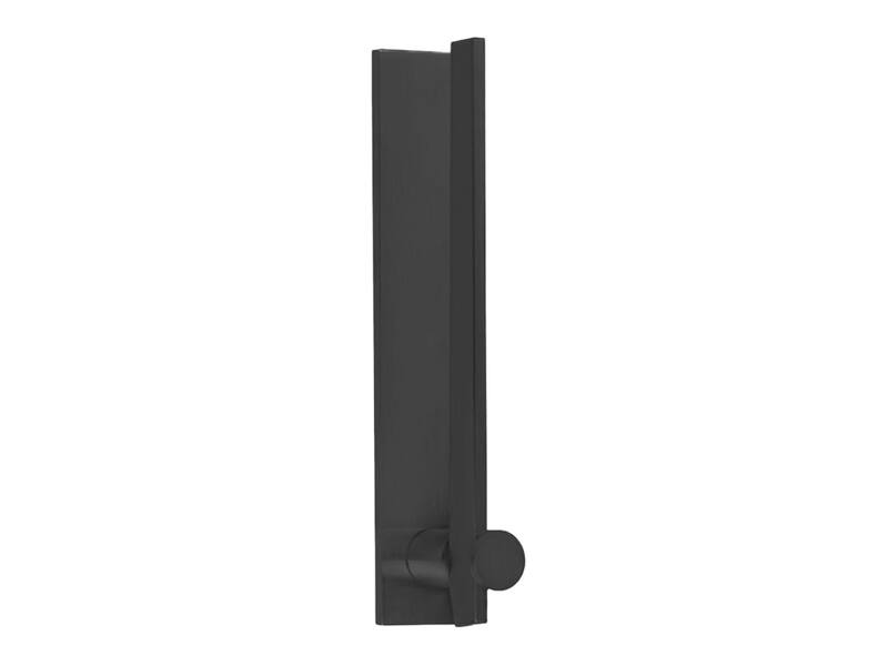 Gatdeel Rechts Zwart Bertram Beerbaum Tense geveerd op schild BB104-G