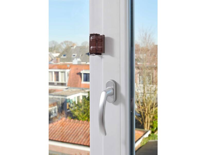 SecuMax Draaikiepraam grendel 840 Bruin