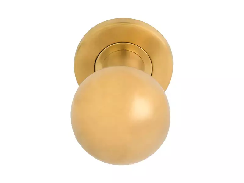 Voordeurknop Mat Goud PVD Rond 50 mm Draaibaar op Rozet – LB501D