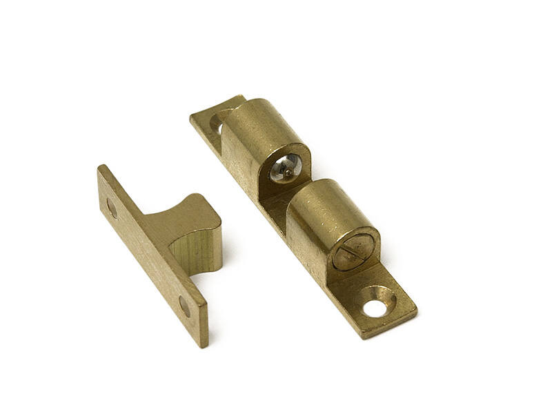 Kogelsnapslot 43x8 mm massief messing met RVS kogel en veer