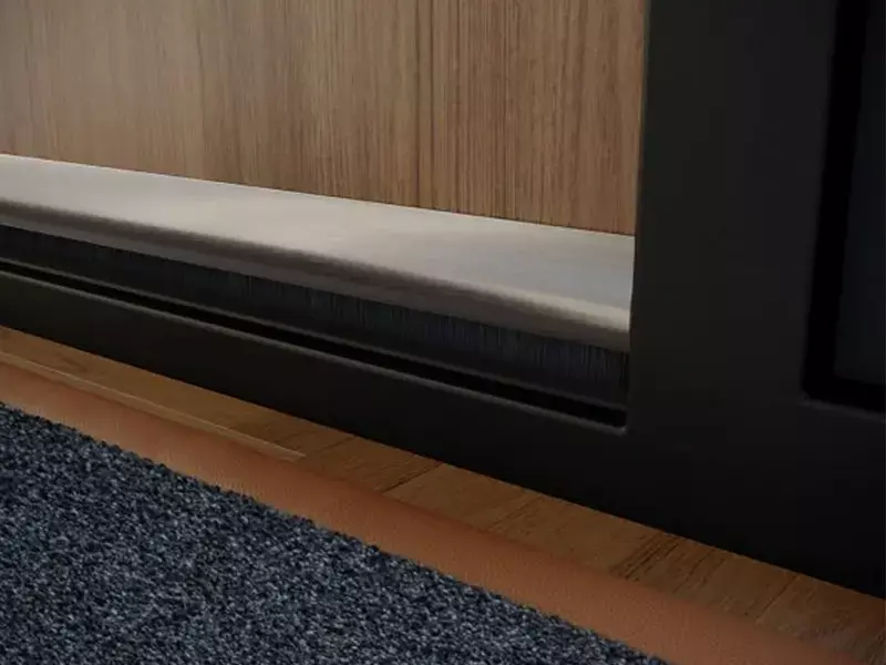 Deurtochtstrip Deco, Aluminium met RVS afdekkap