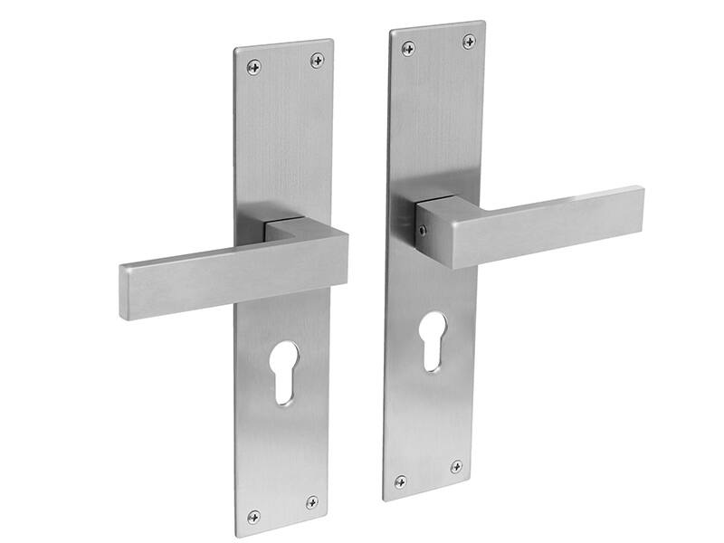 Intersteel Deurkruk RVS Amsterdam op schild 250x55x2mm PC55