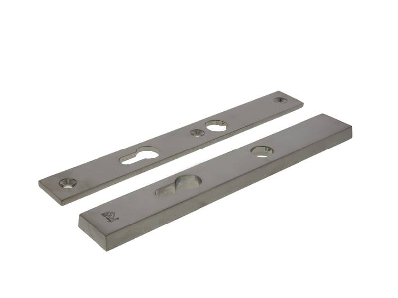Veiligheidsschilden set Mat nikkel PVD Smal PC72 SKG3