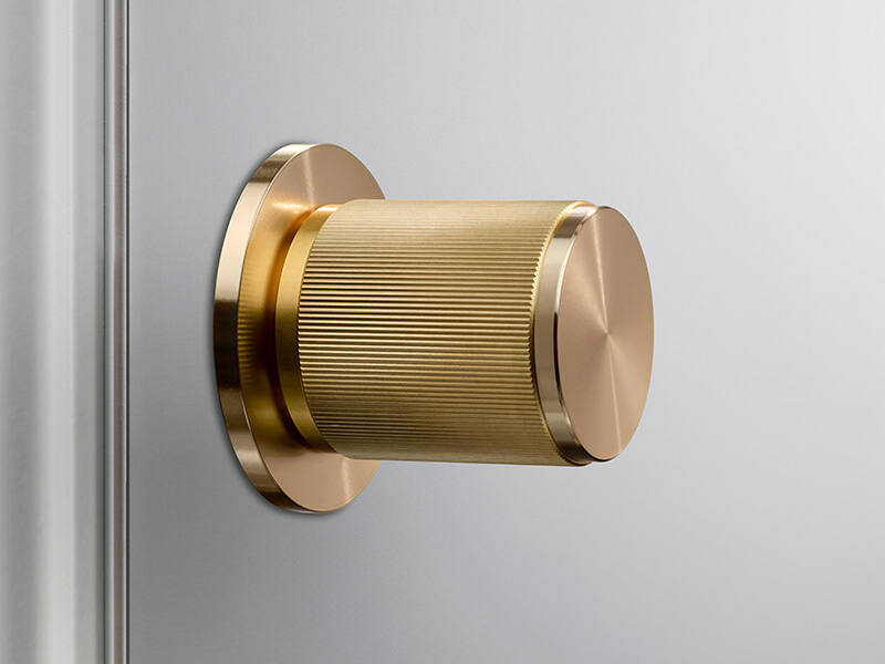 Knopkruk Linear Messing stripe milled op ronde rozet Rond 40mm