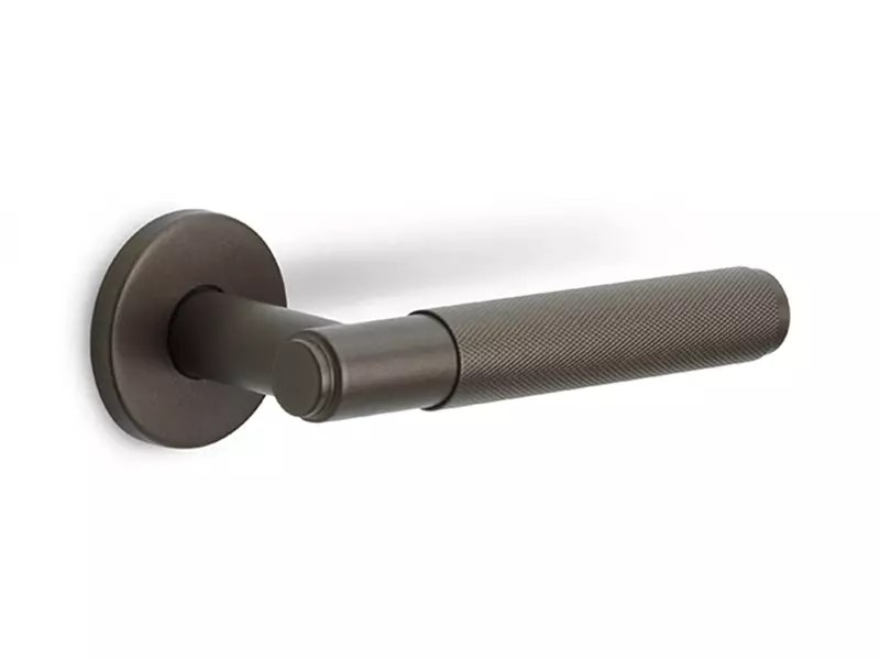 Deurkruk Brons Bolzano 22mm op ronde verende rozet