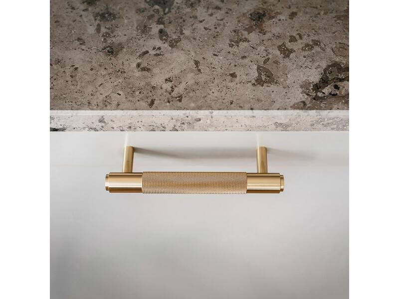 Meubelgreep Cross Messing diamond-cut 160mm h.o.h. 125mm