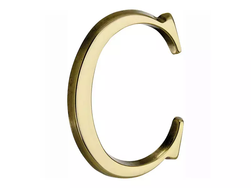 Huisletter Messing Letter C Roman 50mm