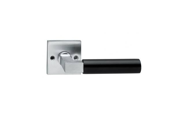 Intersteel Deurkruk Bau-stil op vierkant rozet chroom mat/mat zwart