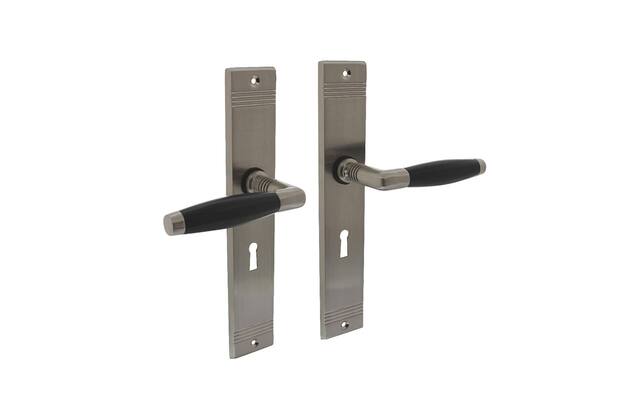 Intersteel Deurkruk Ton Basic met schild SL56mm nikkel mat