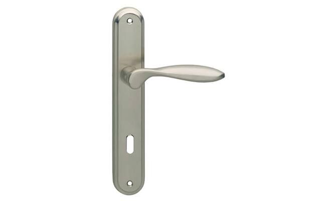 Intersteel Deurkruk George op schild SL72 mm Mat nikkel