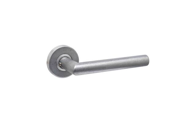 Intersteel Deurkruk Jura op rozet verdekt 53x10mm rvs getrommeld