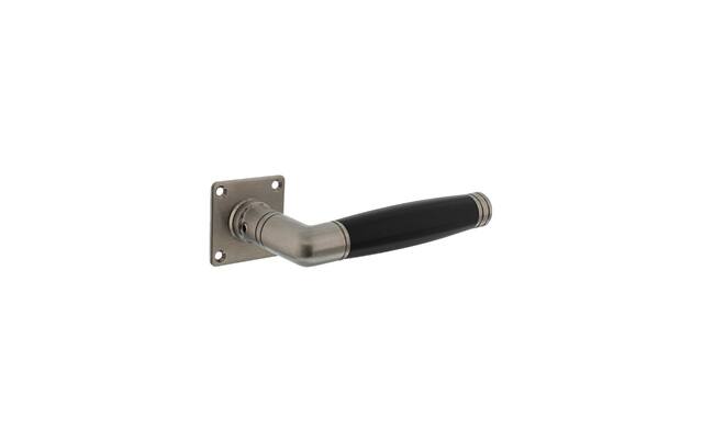 Intersteel Deurkruk Ton 212 met vierkant rozet 42x42x2 mm rvs geborsteld