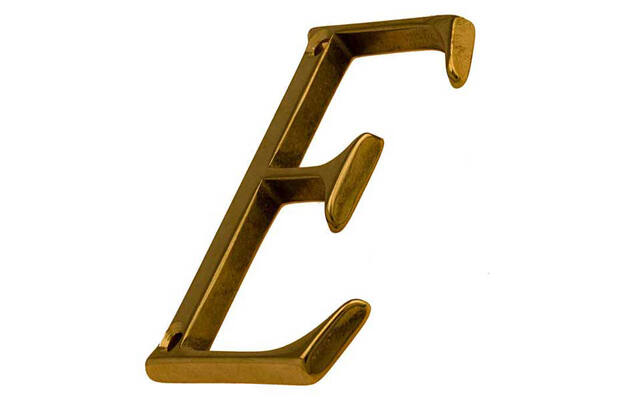 Huisletter Messing Letter E klassiek 80 mm