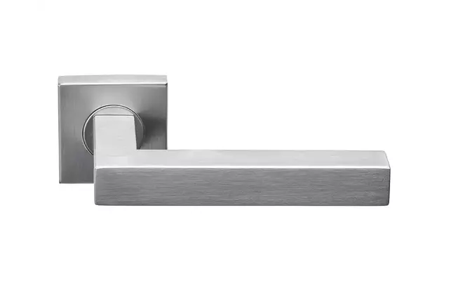 Deurkruk RVS Formani Basics BSQ1-G geveerde op Rozet