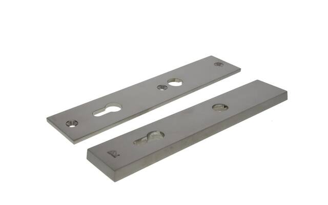 Veiligheidsschilden set Mat nikkel PVD Bauhaus PC92 SKG3