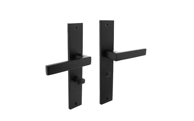 Intersteel Deurkruk Hera op schild 245x45 mm WC63/8 mm mat zwart