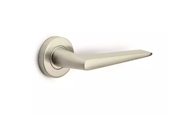 Deurklink Champagne PVD Maniago 128mm op ronde verende rozet